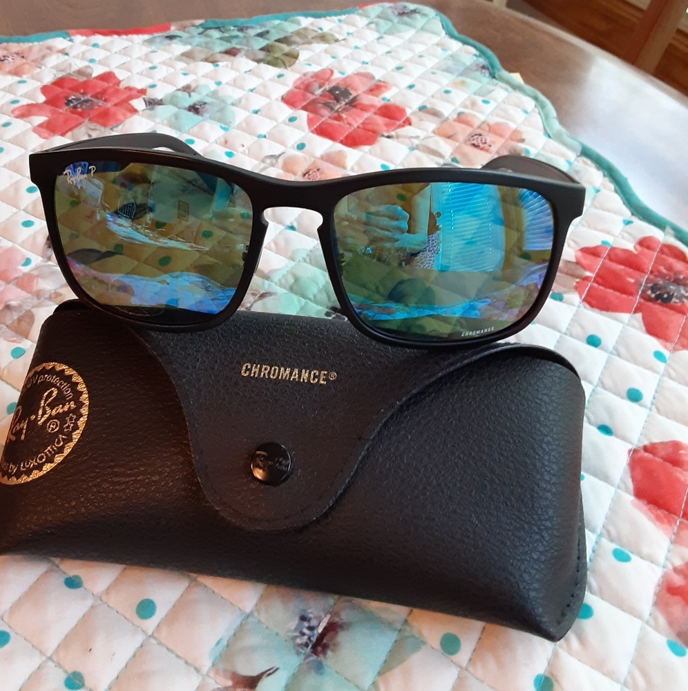Unisex Ray Ban Chromance Polarized Sunglasses